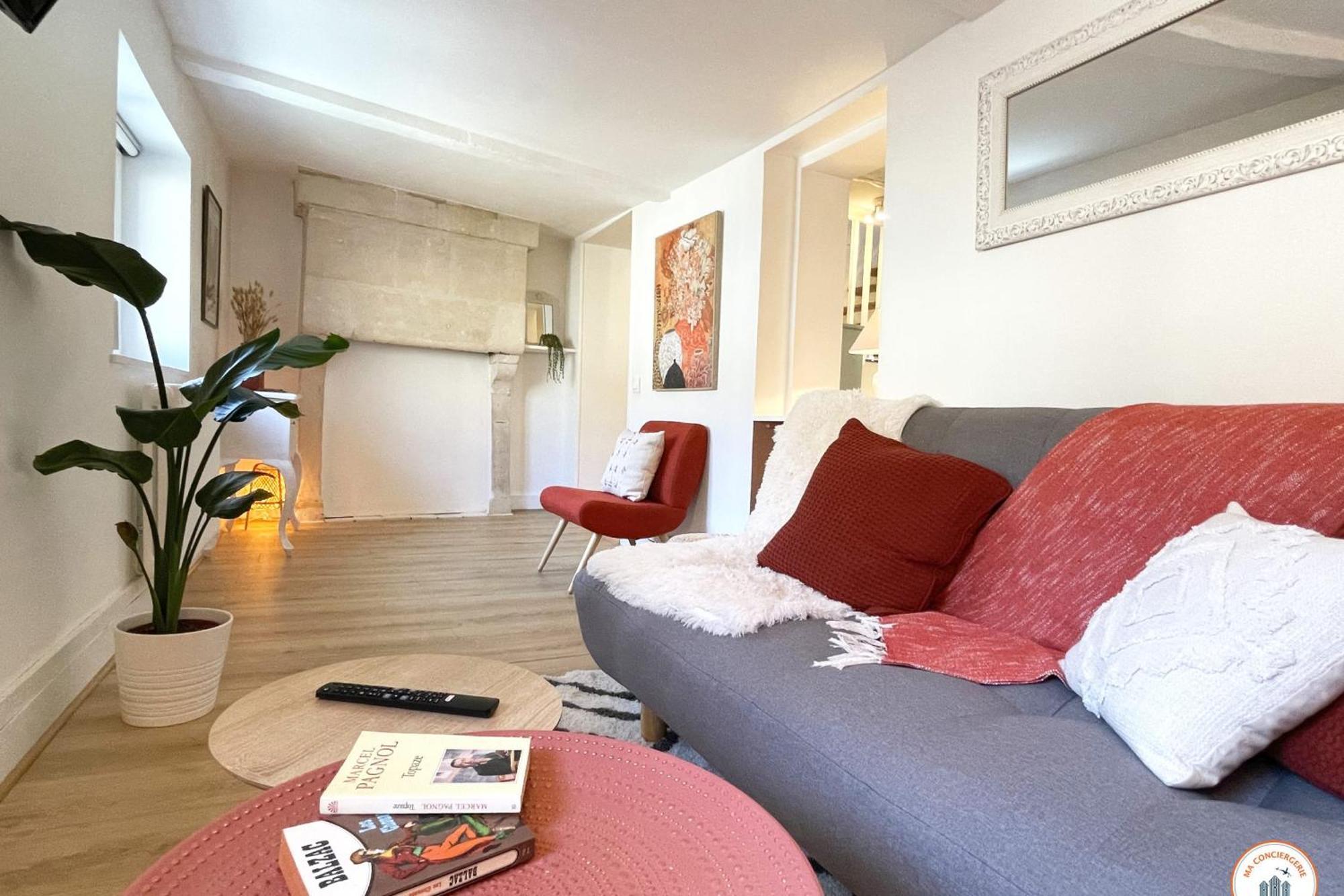 Le St-Laurent - Magnifique Triplex - Calme Кан Екстериор снимка