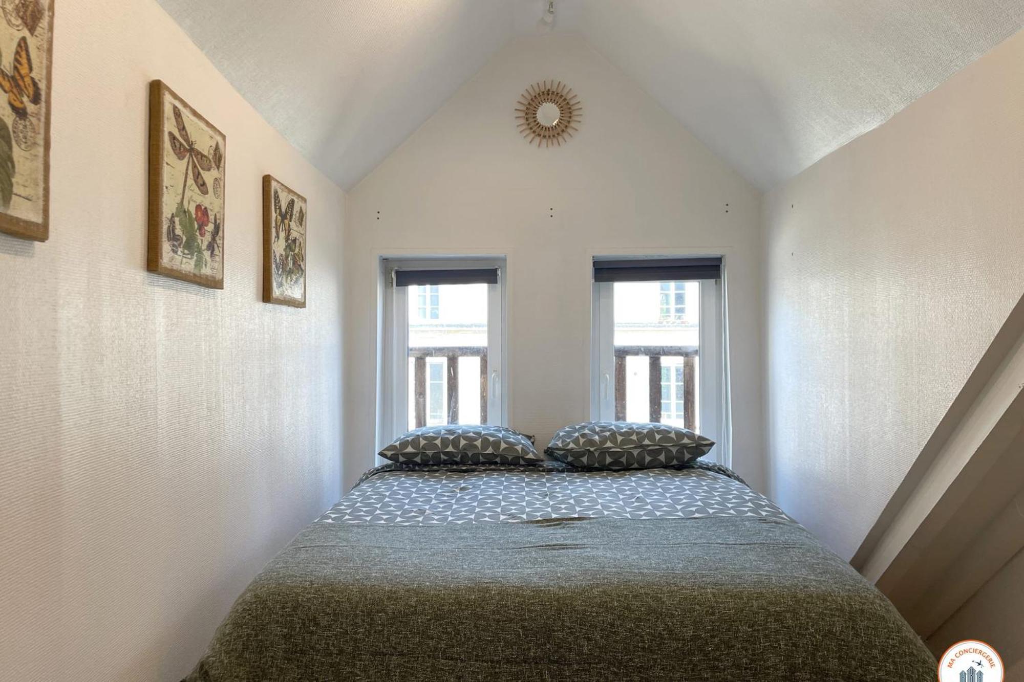 Le St-Laurent - Magnifique Triplex - Calme Кан Екстериор снимка